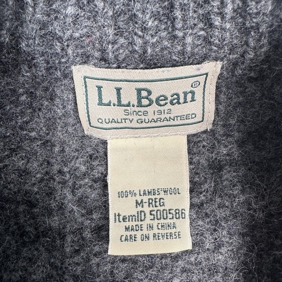 LL Bean Mens Size M Regular Knit Pullover Sweater Gray Casual 100% Lambswool - Picture 2 of 7